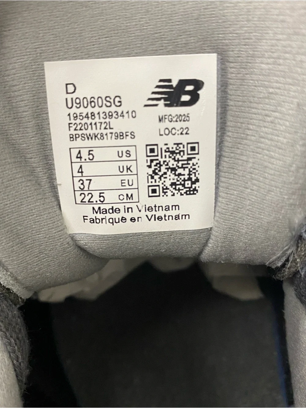 New Balance 9060 New Model aged Versión Women Sneakers Shoes Size 4.5